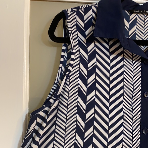 Zac & Rachel sleeveless top - Picture 4 of 8